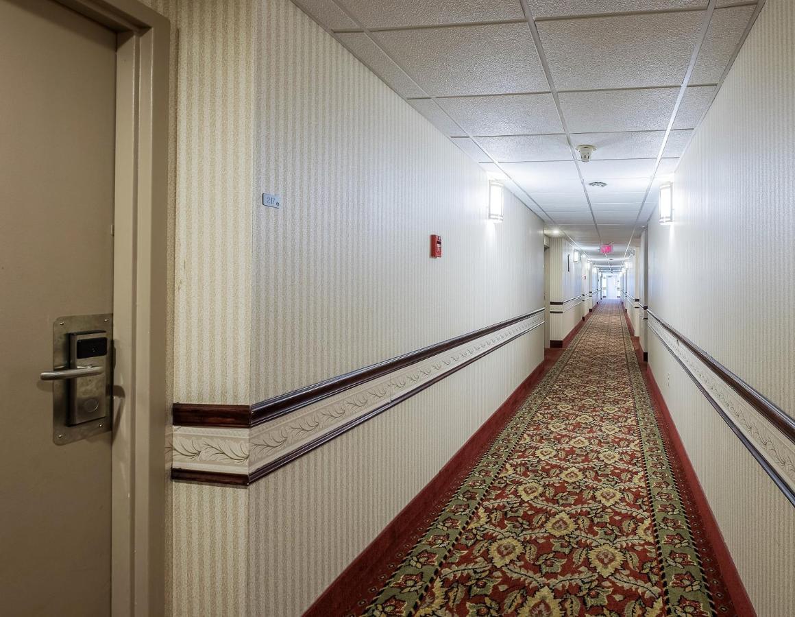 Red Roof Inn Hartford - Vernon Экстерьер фото